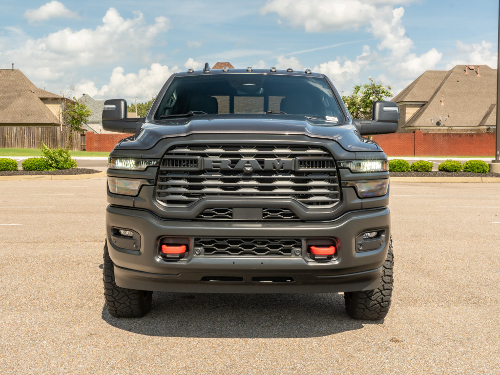 Used 2025 RAM 2500 Tradesman w/ Safety Group AWD/4WD image 2