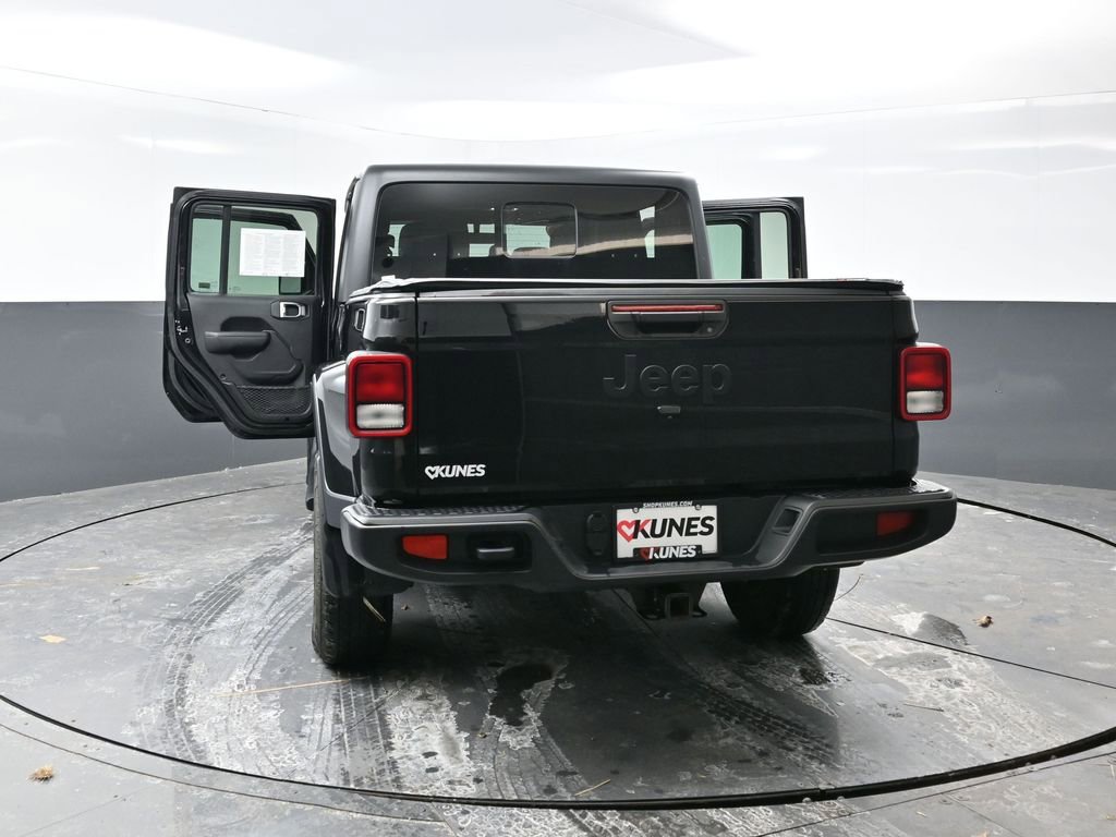 Used 2023 Jeep Gladiator Sport image 58
