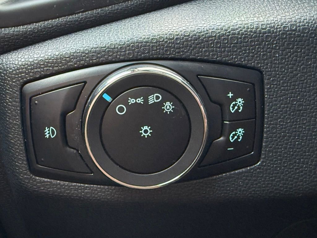 Certified 2021 Ford EcoSport SE image 22