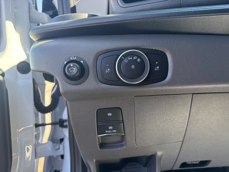 New 2025 Ford Transit 350 Low Roof RWD image 19