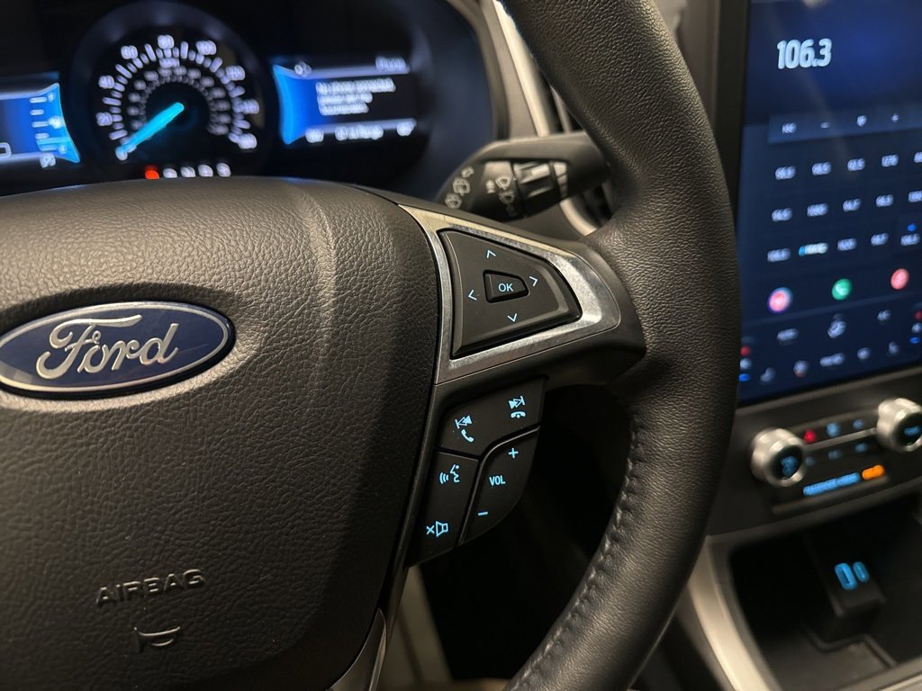 Certified 2022 Ford Edge SEL image 23