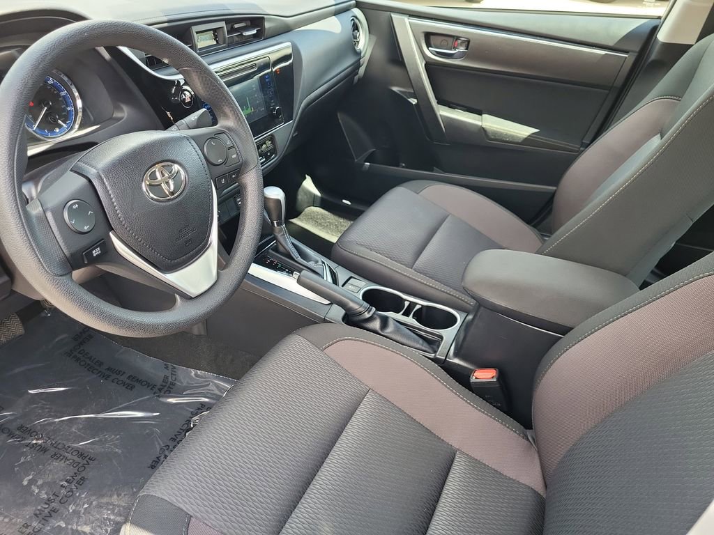 Used 2019 Toyota Corolla LE FWD image 11