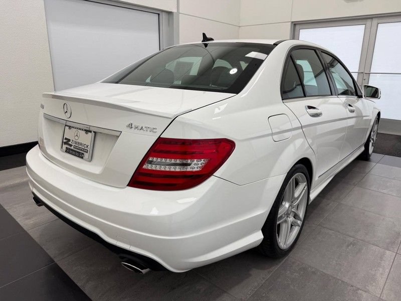 Used 2014 Mercedes-Benz C 300 4MATIC Sedan image 2
