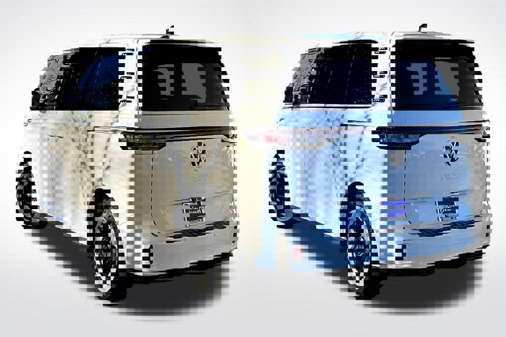 Certified 2025 Volkswagen ID. Buzz Pro S image 13