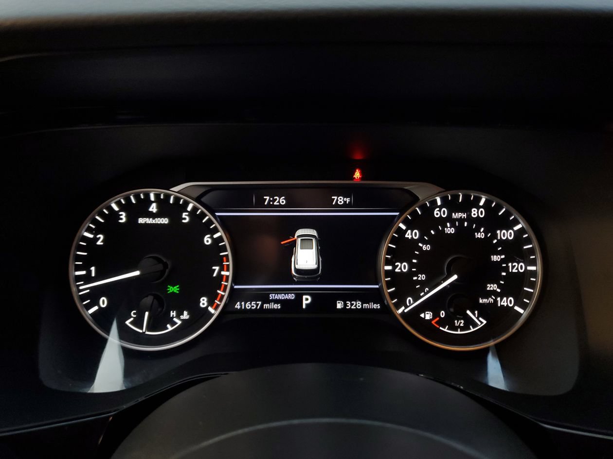 Used 2025 Nissan Pathfinder SL FWD image 30