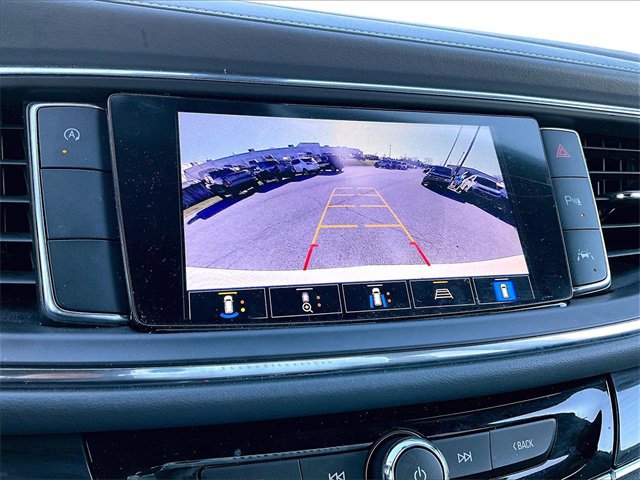 Used 2024 Buick Enclave Premium image 26