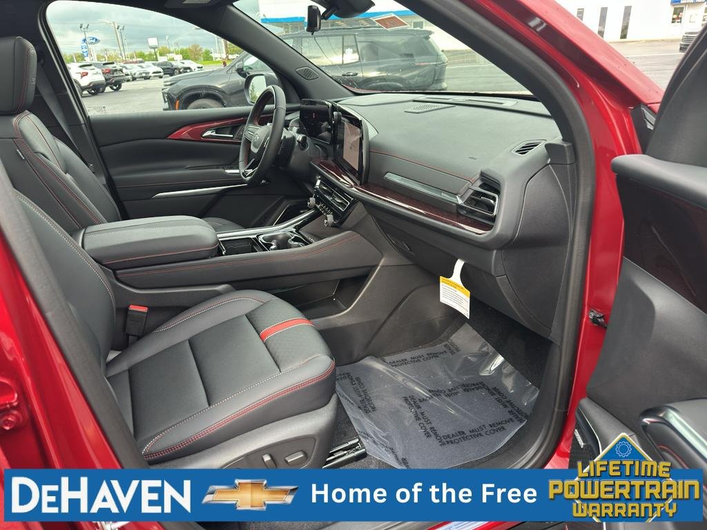 New 2026 Chevrolet Traverse RS w/ LPO, Floor Liner Package AWD/4WD image 27