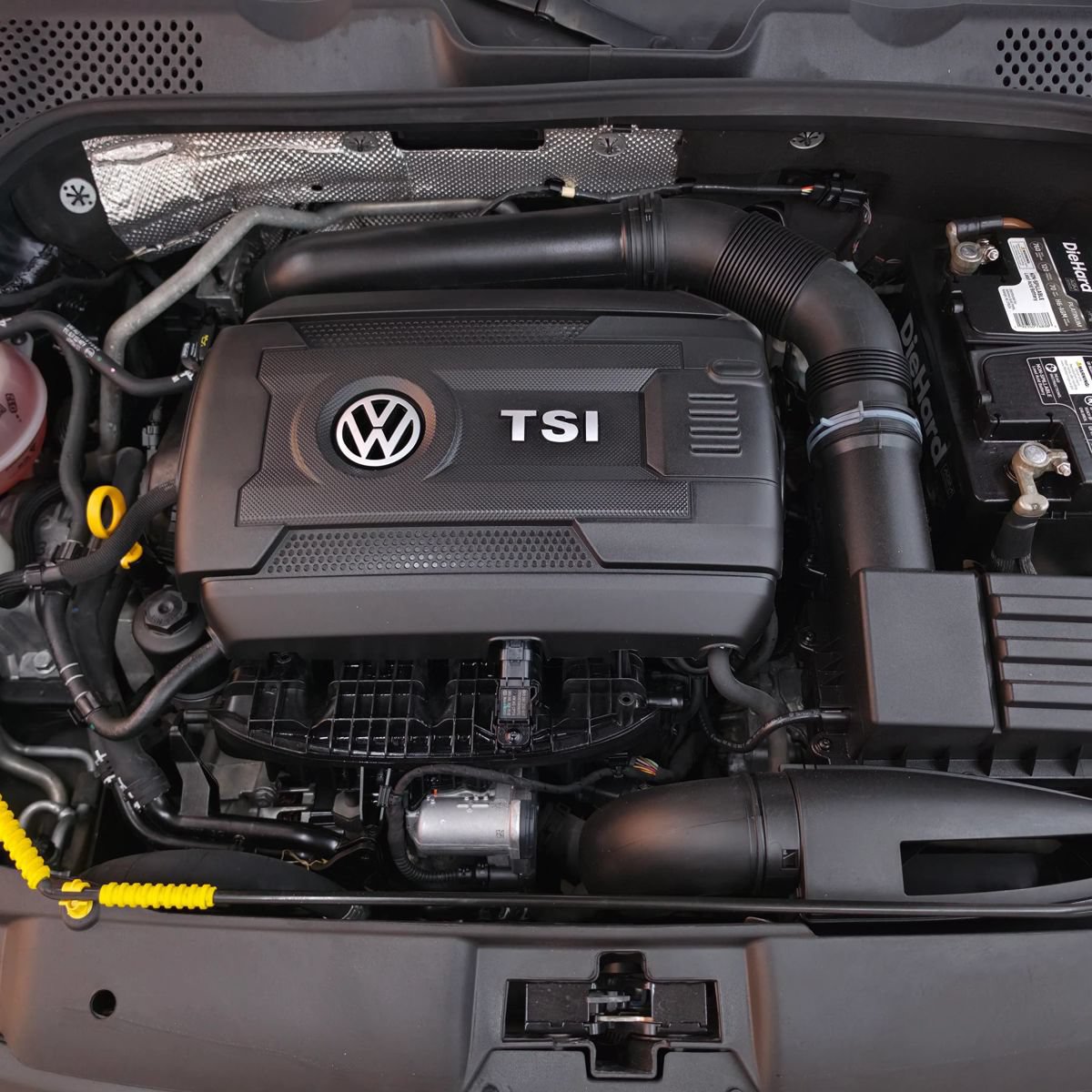 Used 2017 Volkswagen Beetle 1.8T S FWD image 13