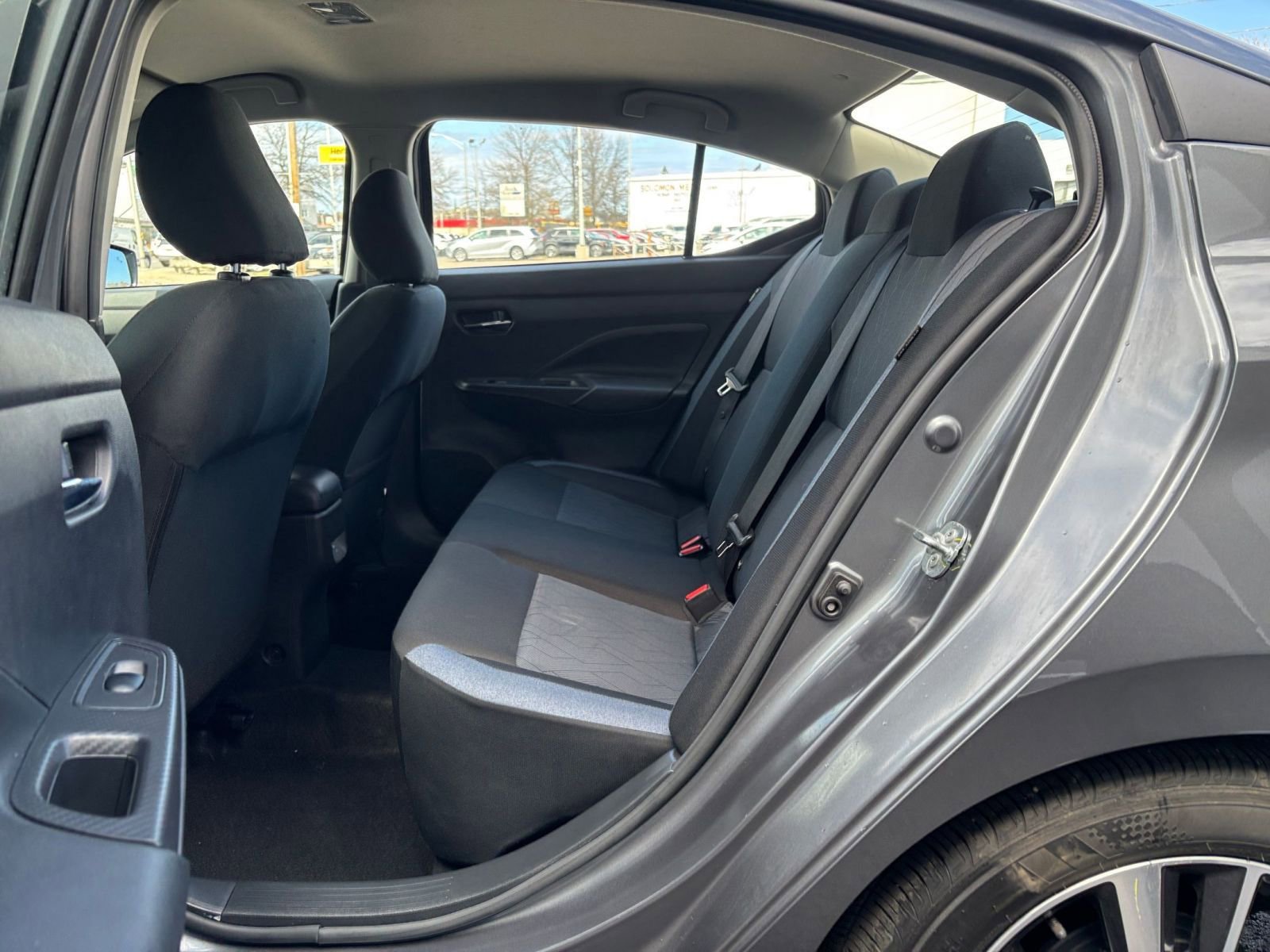 Used 2025 Nissan Versa SV FWD image 23