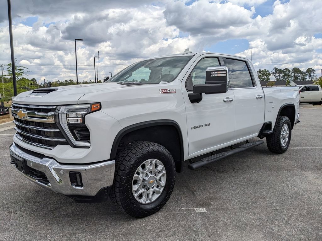 Used 2024 Chevrolet Silverado 2500 LTZ w/ LTZ Plus Package AWD/4WD image 67
