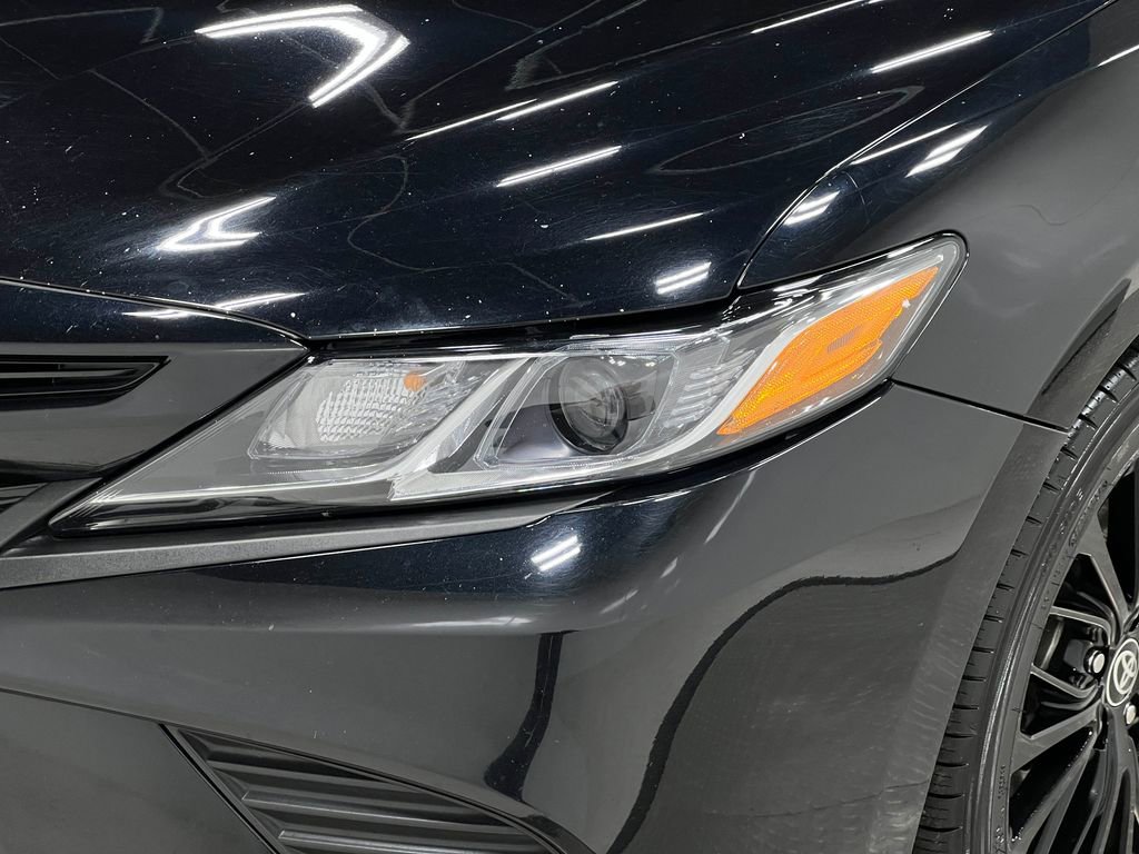 Used 2020 Toyota Camry SE image 31