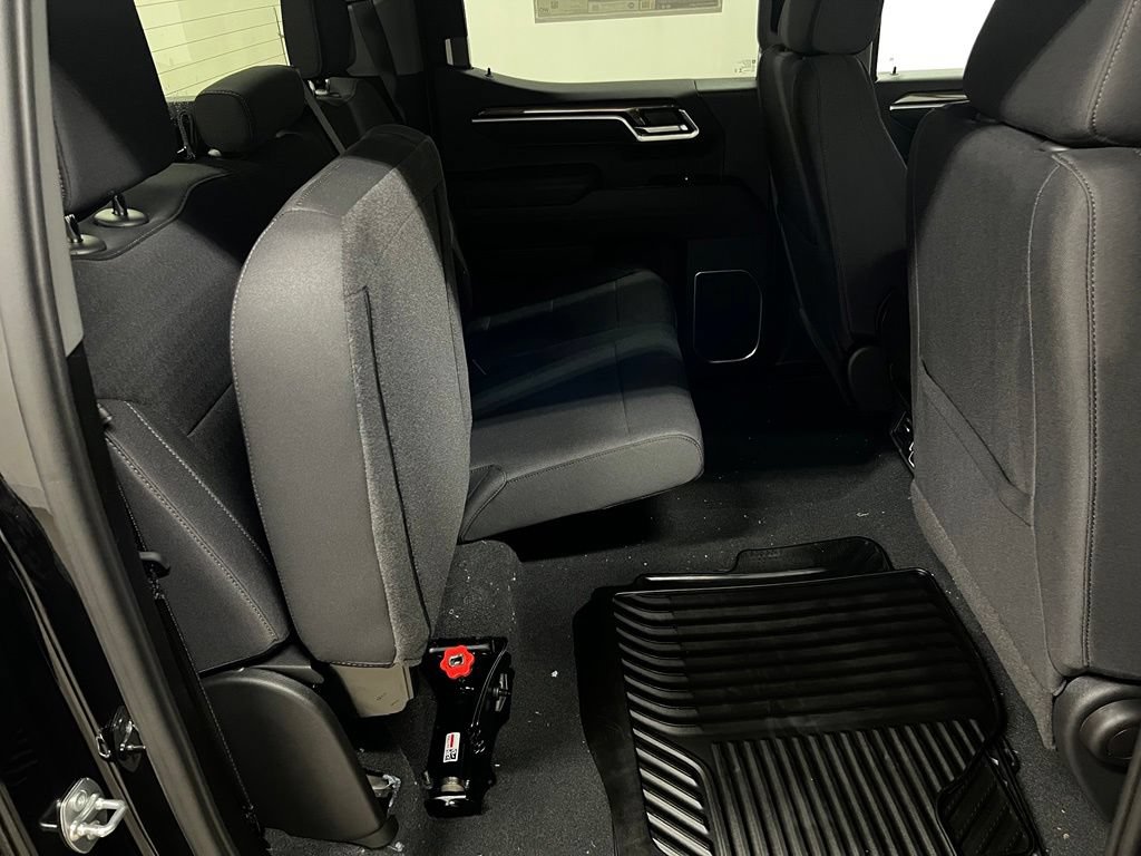 New 2026 Chevrolet Silverado 1500 RST AWD/4WD image 38
