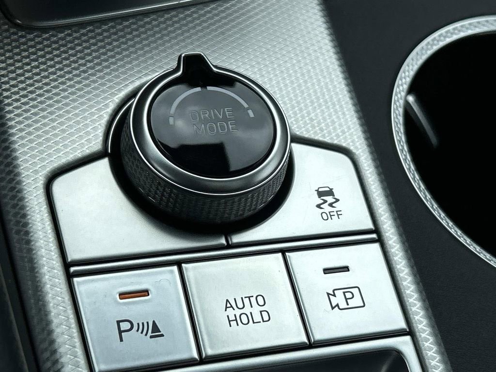 New 2026 Genesis G70 2.5T Prestige image 36