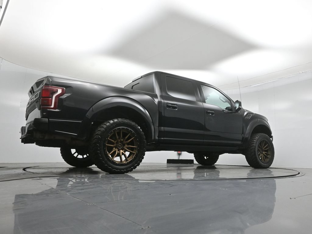 Used 2019 Ford F150 Raptor w/ Equipment Group 802A Luxury AWD/4WD image 49