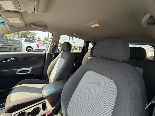 Used 2013 Chevrolet Captiva Sport LT FWD image 14