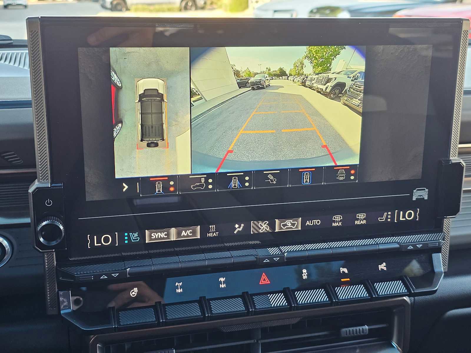 Used 2024 GMC Hummer EV 3X w/ Omega Edition image 28