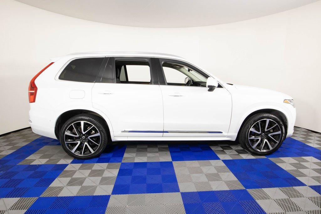 Used 2023 Volvo XC90 B6 Plus w/ Protection Package Premier image 4