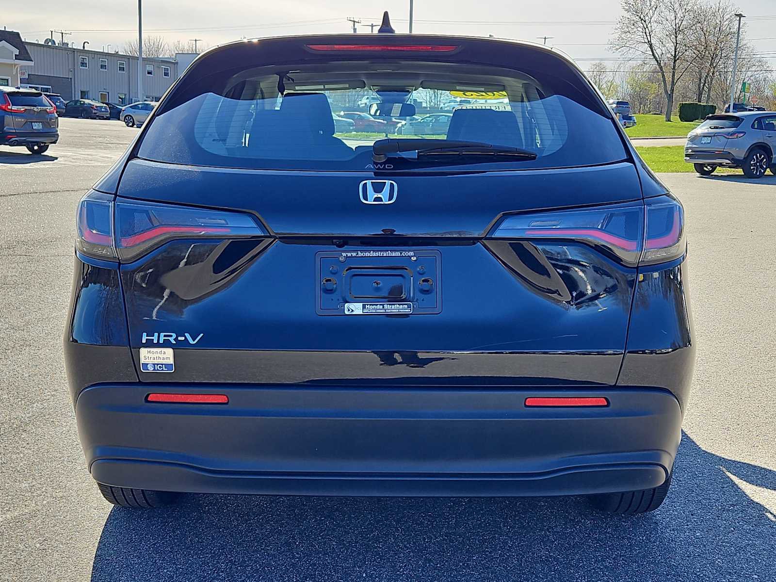 Used 2023 Honda HR-V LX image 4