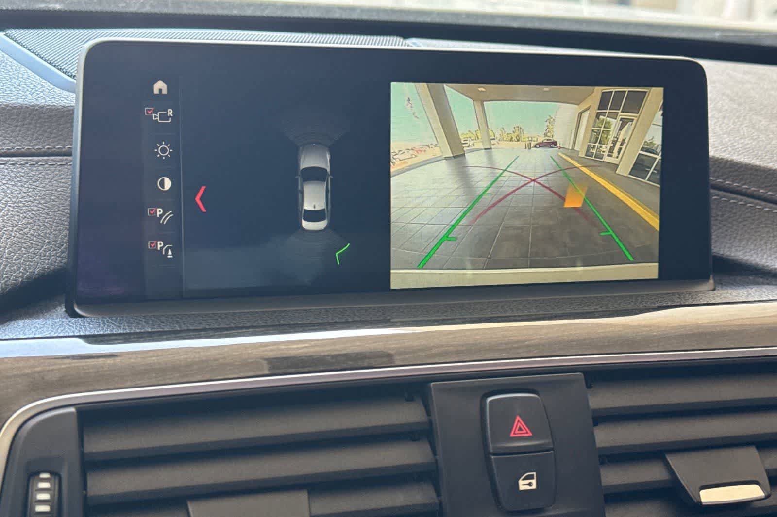 Used 2018 BMW 330e RWD image 21