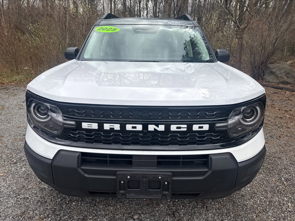 Used 2025 Ford Bronco Sport Outer Banks image 2