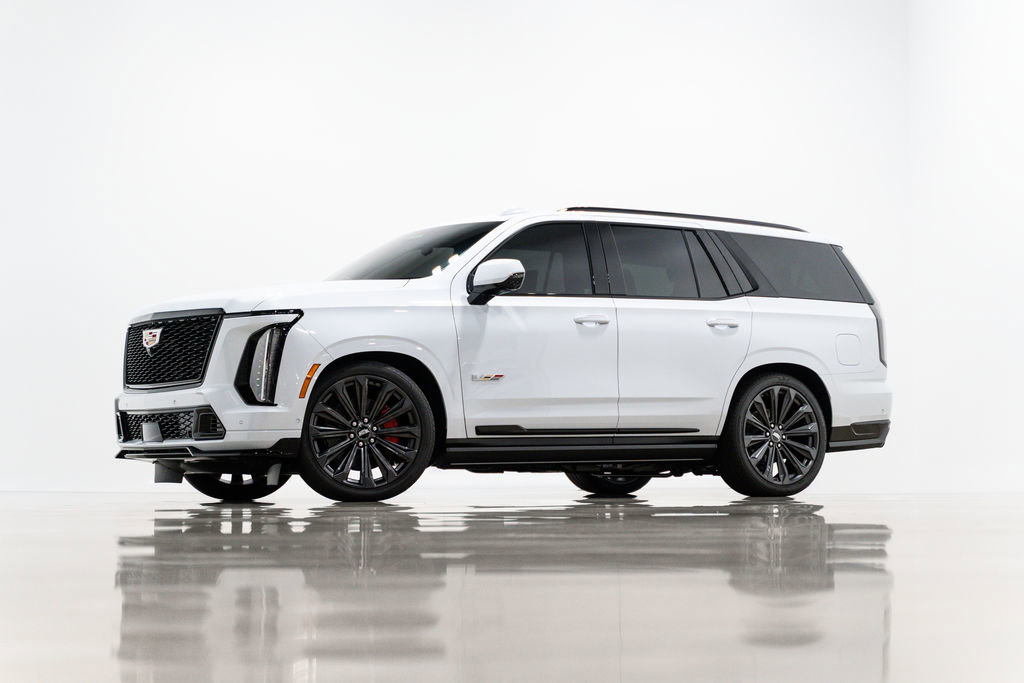 Used 2026 Cadillac Escalade V image 9