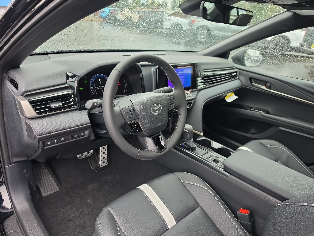 New 2026 Toyota Camry Hybrid w/ Convenience Package AWD/4WD image 14
