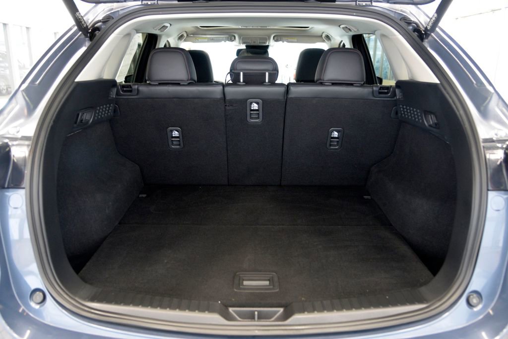 Used 2023 MAZDA CX-5 Carbon Edition AWD/4WD image 29