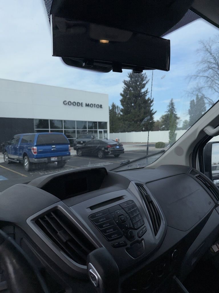 Used 2016 Ford Transit 350 XLT image 2