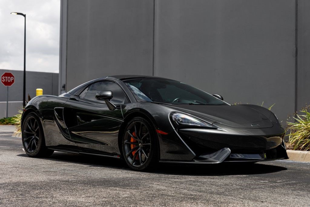 Used 2019 McLaren 570S Spider RWD image 33