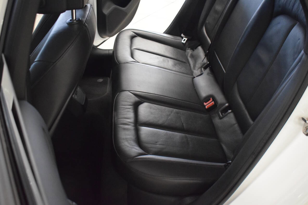 Used 2017 Audi A3 e-tron Premium image 54