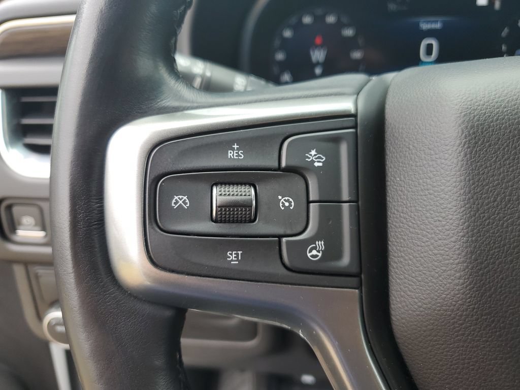 Used 2022 Chevrolet Tahoe LT w/ Luxury Package RWD image 31