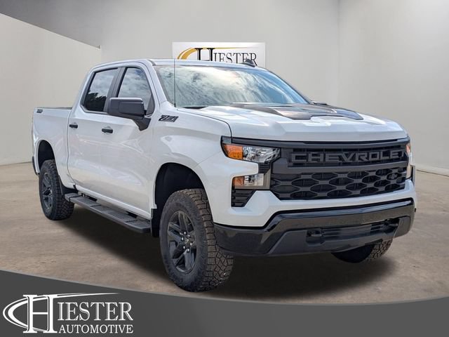 New 2026 Chevrolet Silverado 1500 Custom Trail Boss w/ Dark Appearance Package