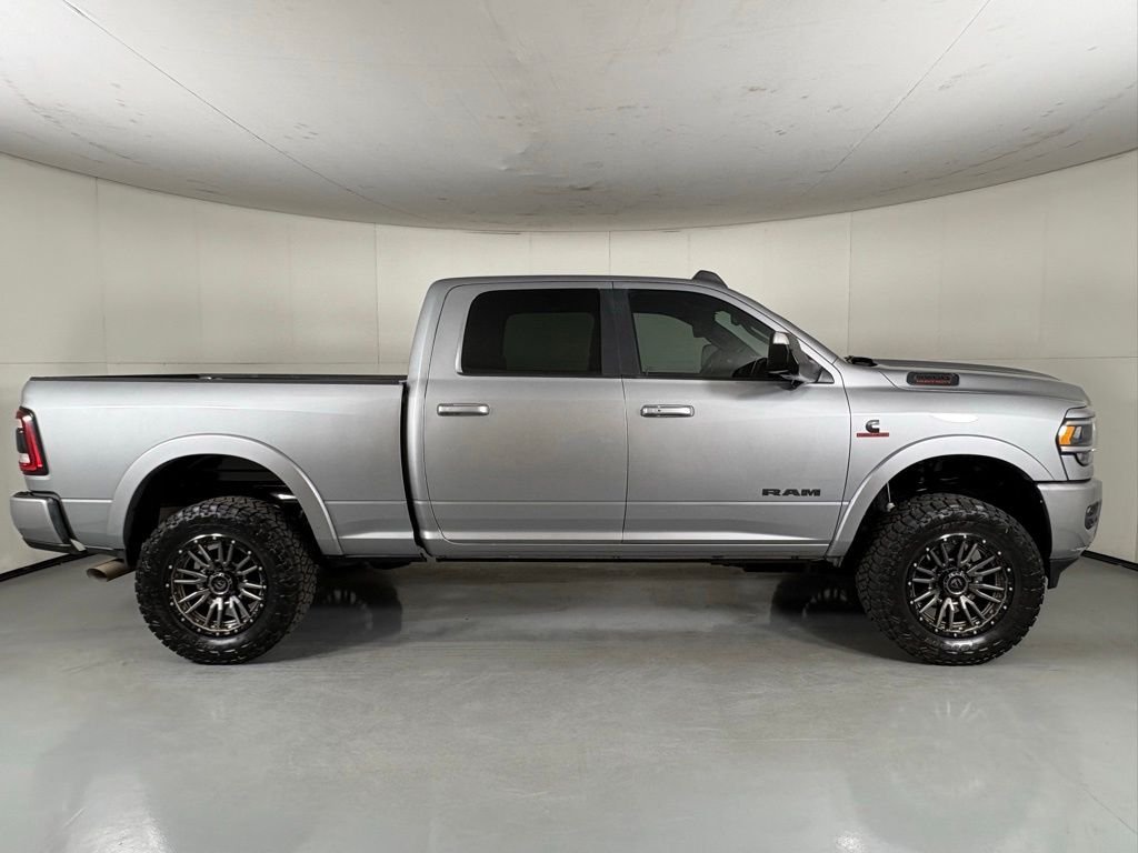 Used 2020 RAM 2500 Laramie w/ Night Edition AWD/4WD image 9