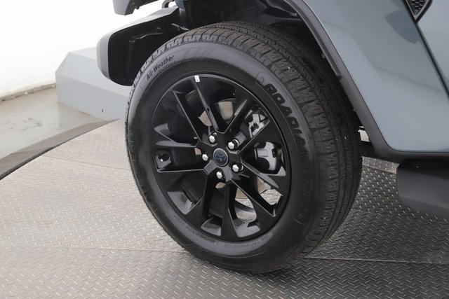 Used 2025 Jeep Wrangler Unlimited Sahara image 9