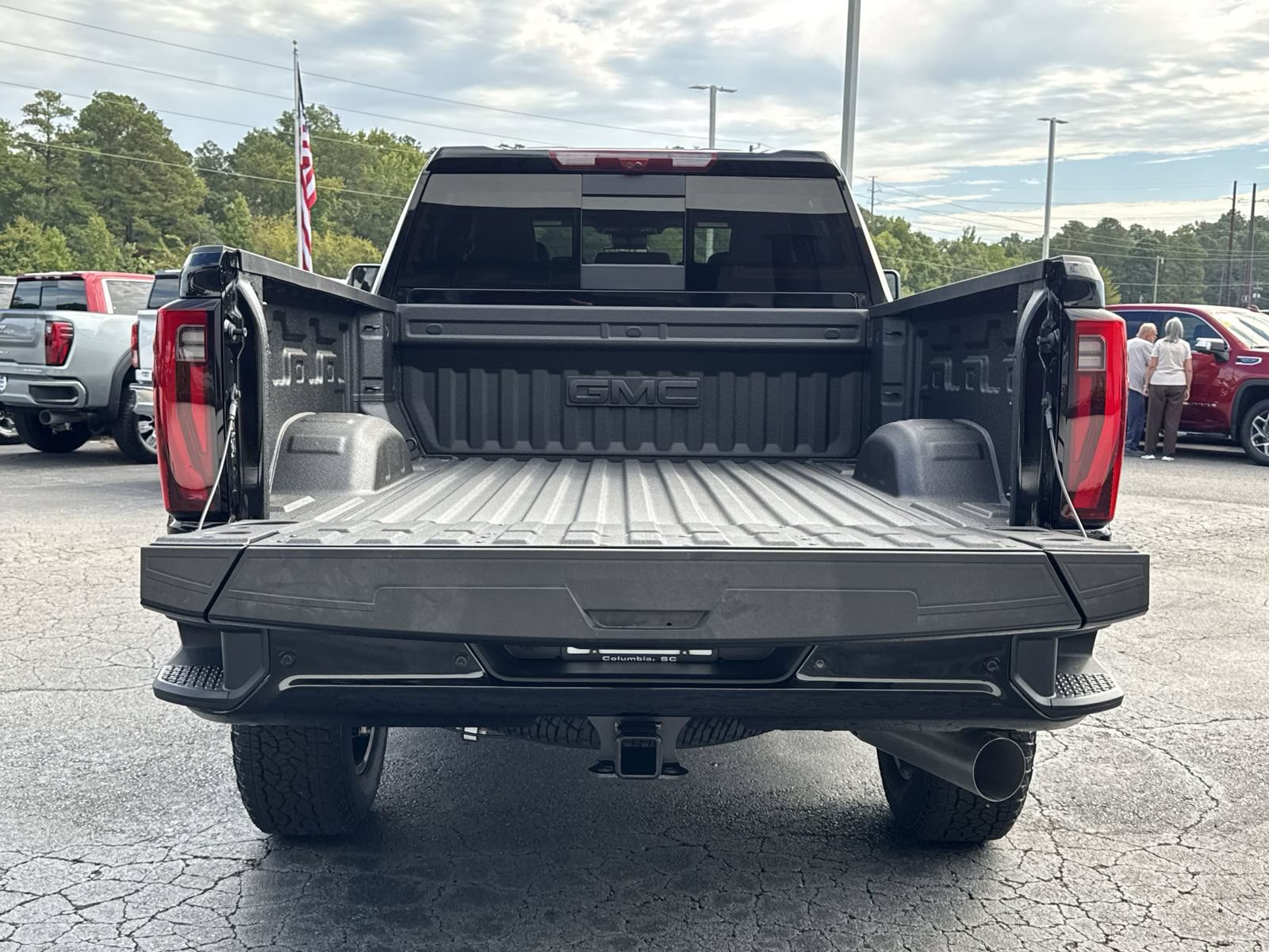 Used 2026 GMC Sierra 2500 Denali w/ Technology Package AWD/4WD image 32