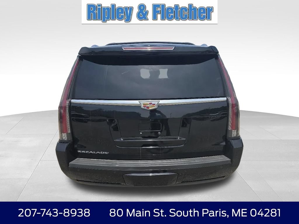 Used 2018 Cadillac Escalade ESV Premium Luxury AWD/4WD image 11