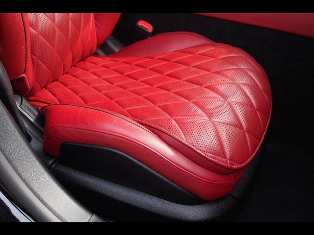 Used 2022 Mercedes-Benz S 580 4MATIC Sedan w/ AMG Line Package image 12