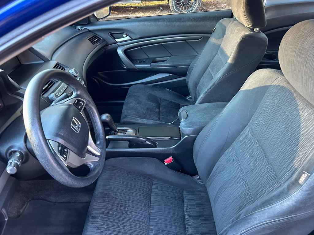 Used 2011 Honda Accord LX-S image 9