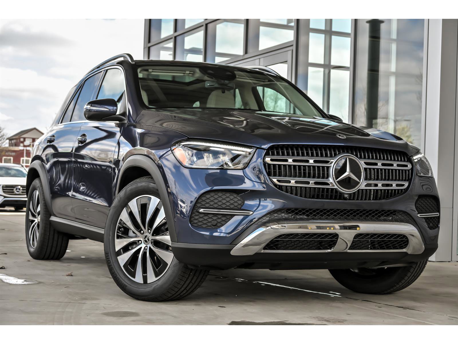New 2026 Mercedes-Benz GLE 450e 4MATIC