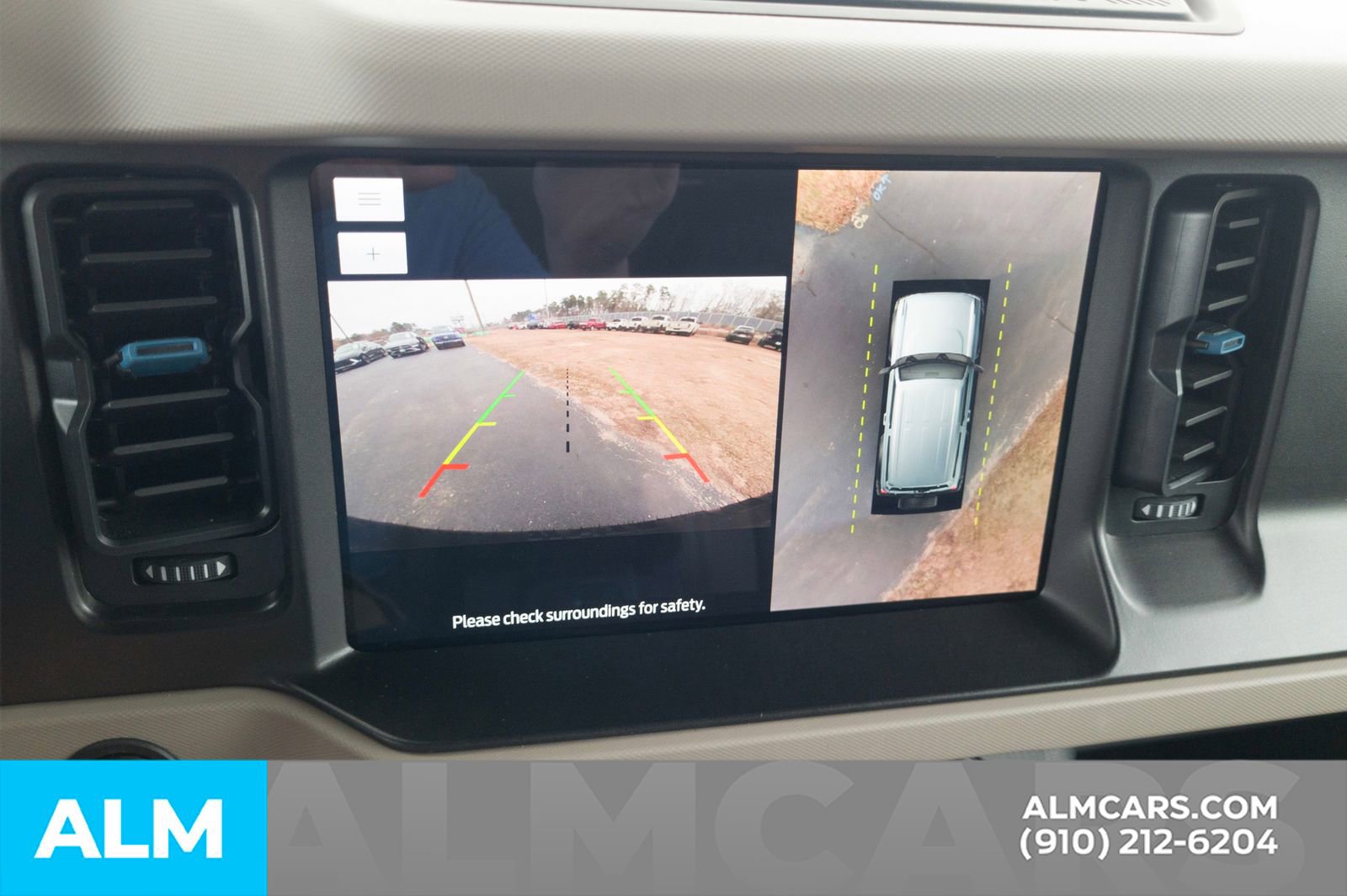 Used 2023 Ford Bronco Wildtrak image 26