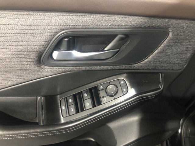 Used 2021 Nissan Rogue SV image 12