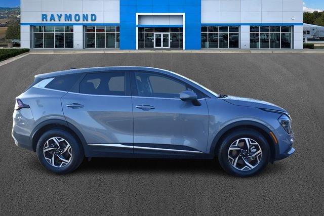 Certified 2025 Kia Sportage LX image 2
