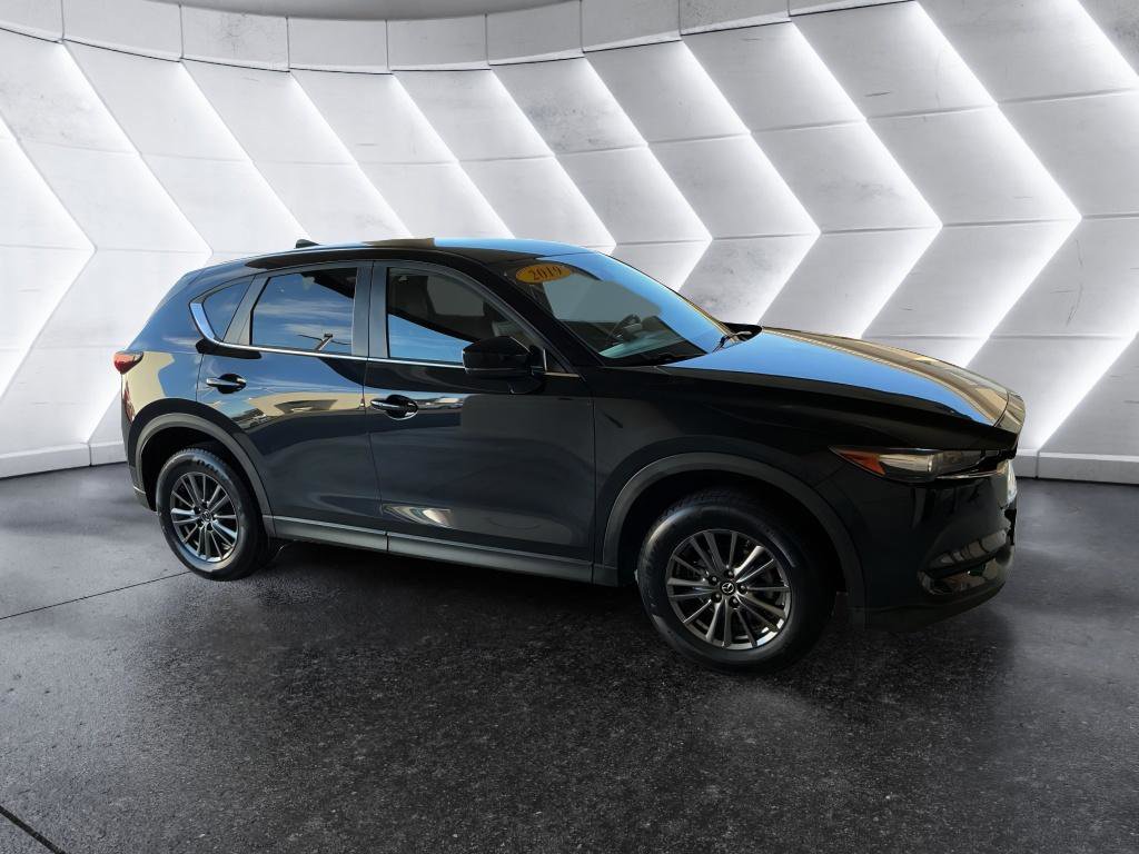 Used 2019 MAZDA CX-5 Touring image 4