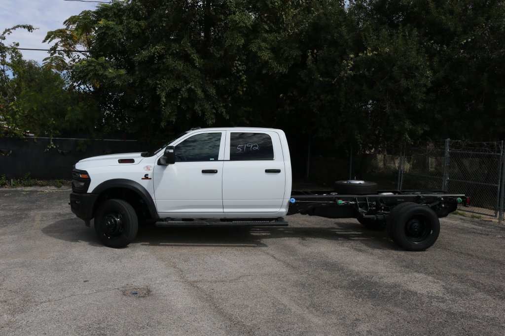 New 2027 RAM 4500 Tradesman AWD/4WD image 2
