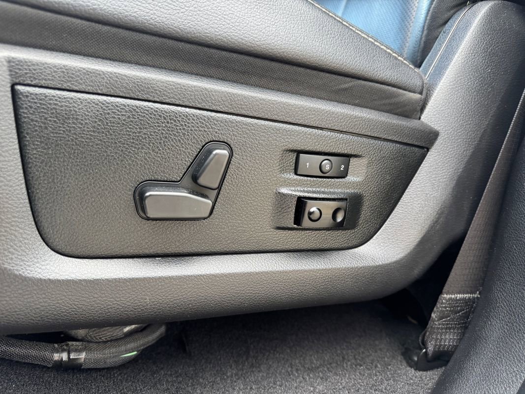 Used 2018 RAM 2500 Laramie w/ Off Road Package image 17