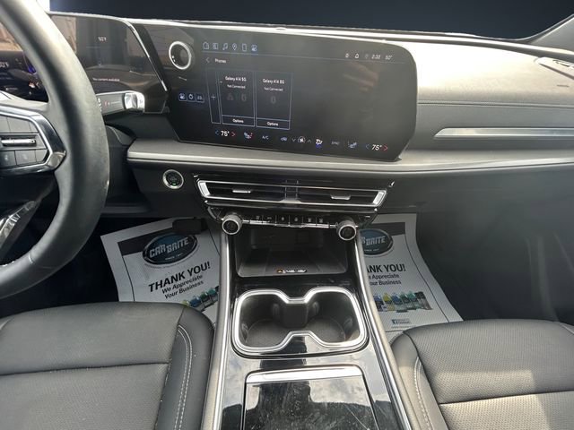 Used 2024 Chevrolet Traverse LT w/ LPO, Floor Liner Package image 11