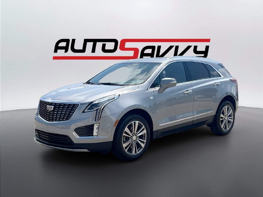 Used 2025 Cadillac XT5 Premium Luxury w/ Technology Package FWD image 3