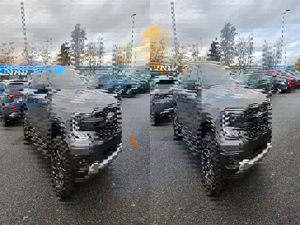 Used 2024 Ford Ranger XLT w/ Equipment Group 301A High image 3