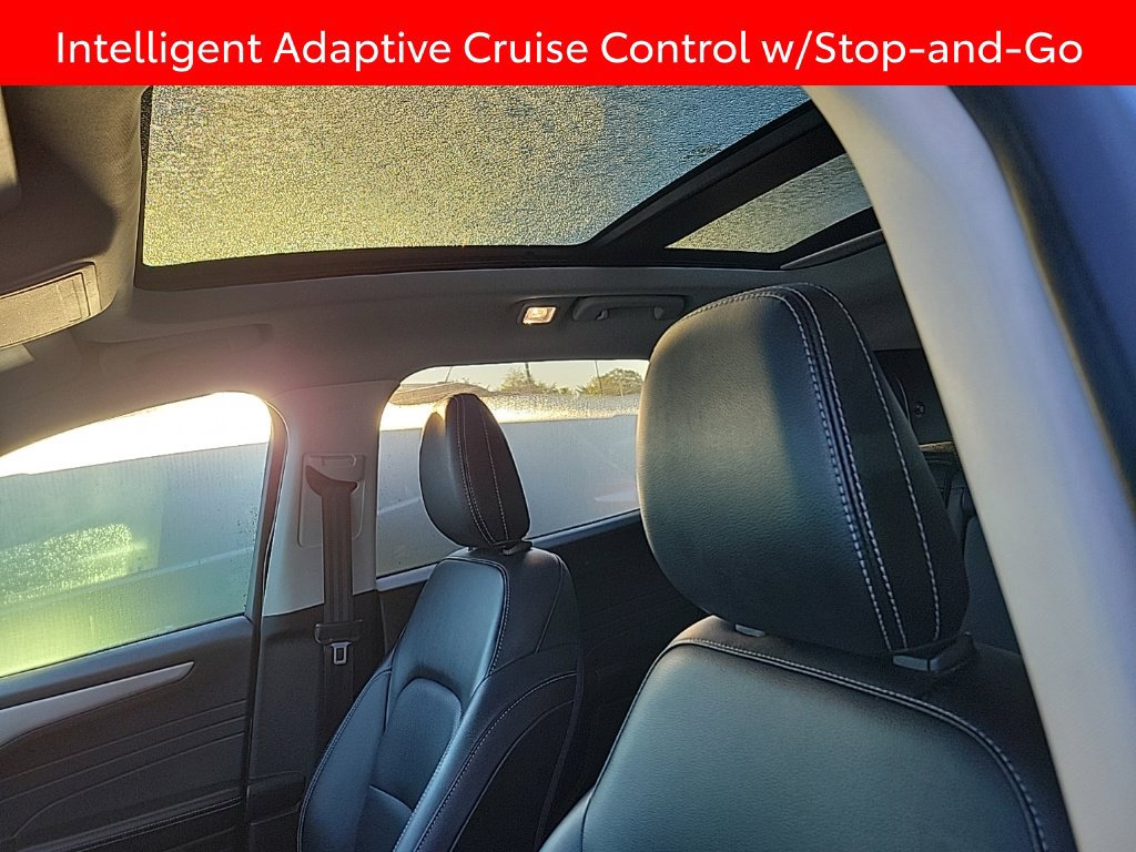 Used 2022 Ford Escape SEL AWD/4WD image 7