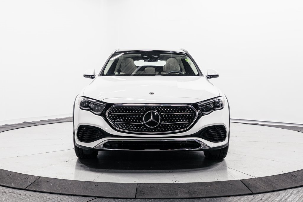 Used 2025 Mercedes-Benz E 450 4MATIC All-Terrain Wagon w/ Multicontour Seating Package image 2